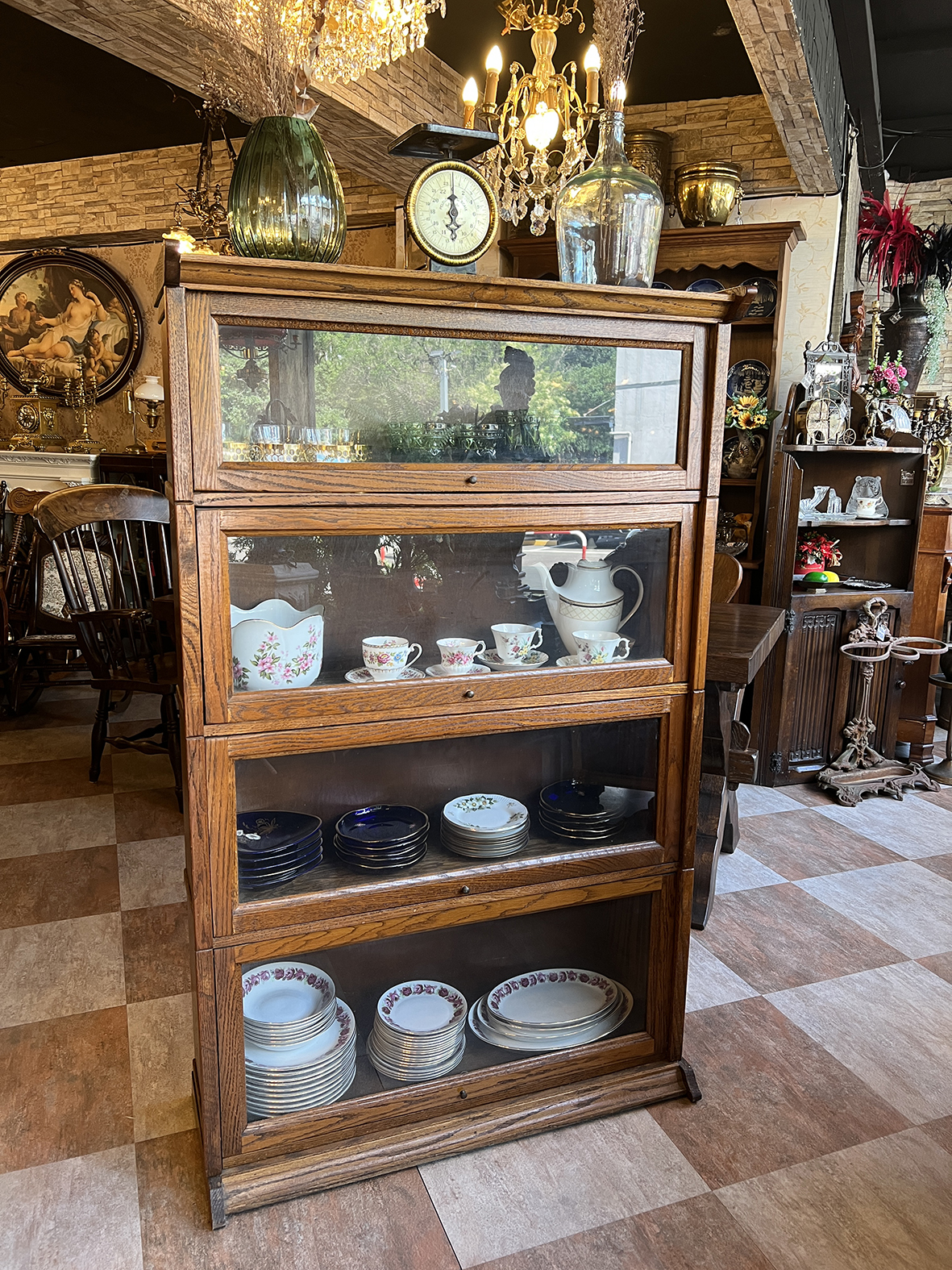 【🇬🇧 英國・虎斑橡木律師櫃・工藝收藏展示櫃】