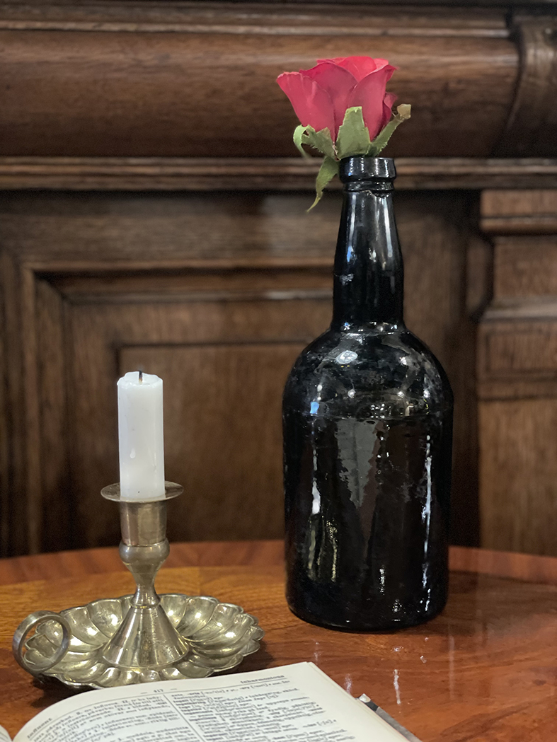 【🇬🇧 英國・手工厚茶色玻璃酒瓶・百年古董收藏】