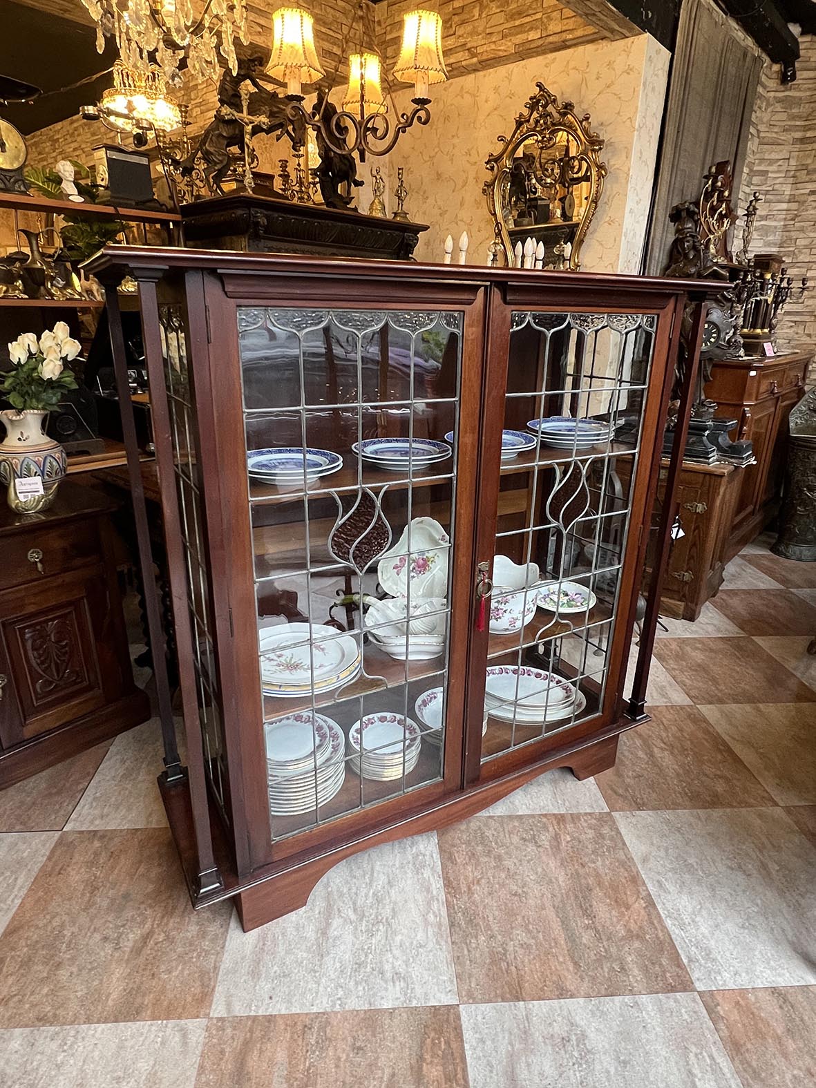 【🇬🇧 英國・百年古董錫鑲嵌手工彩繪玻璃展示櫃・Edwardian 古典風格】