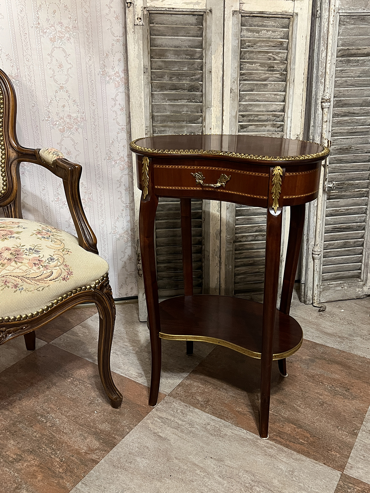 【🇫🇷 法國・桃花心木弧面抽屜桌・Louis XVI 風格】