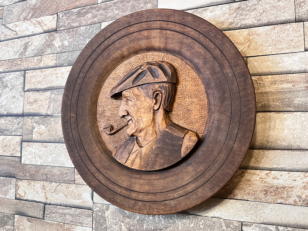 【🇫🇷 法國・手工浮雕人物掛盤・寫實風格】