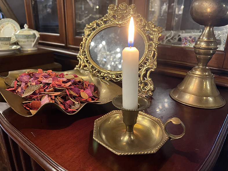 【🇫🇷 法國・黃銅手持燭台・古典鄉村風】