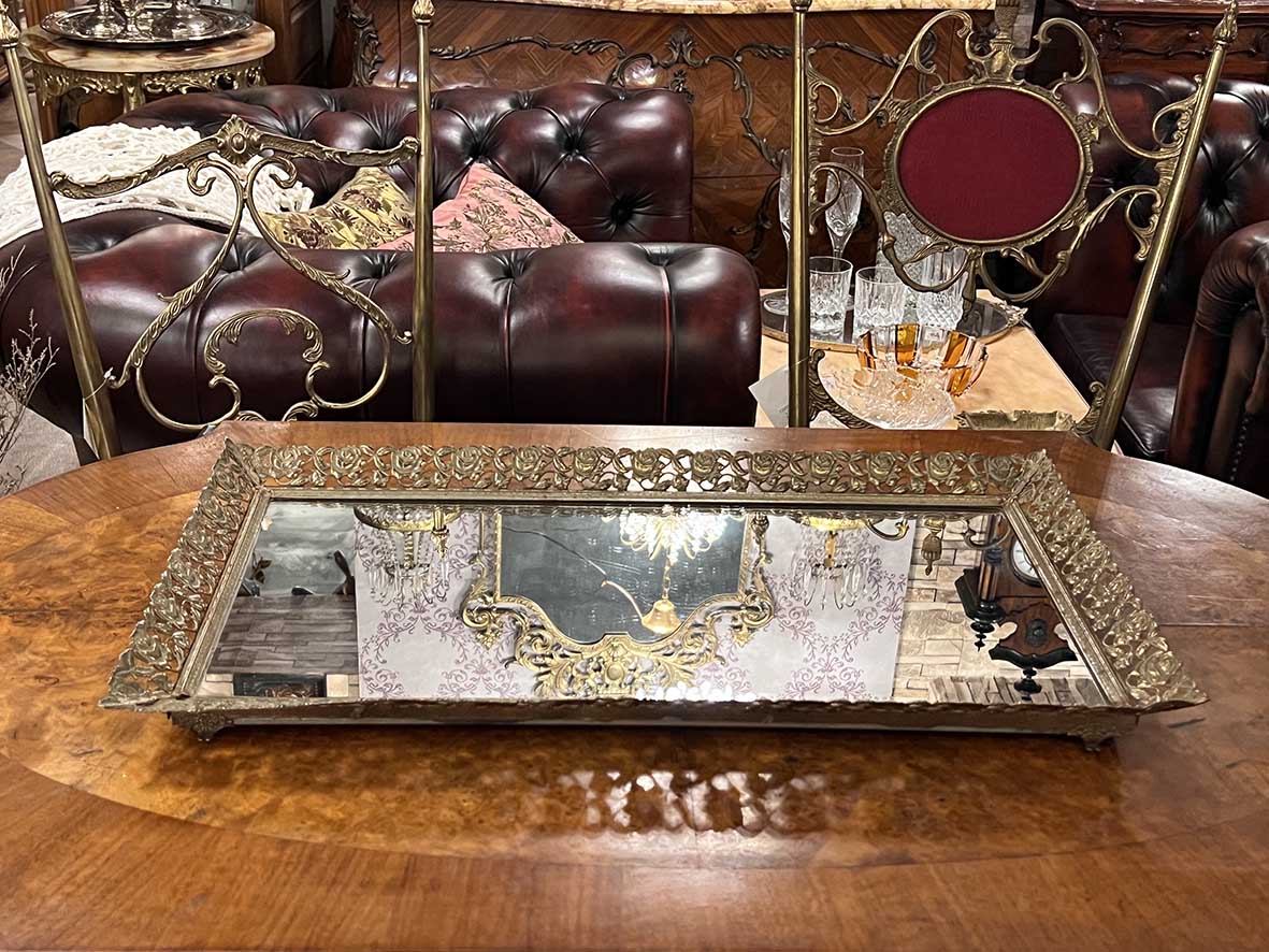 【🇫🇷 法國・黃銅鏤空玫瑰浮雕大鏡盤・浪漫古典風】