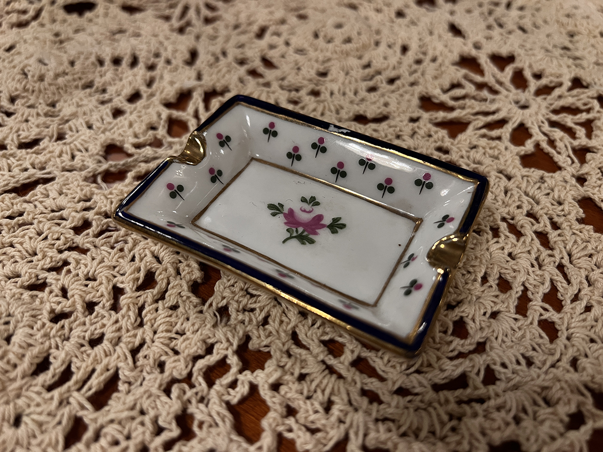 【🇫🇷 法國・Limoges手工手繪茶包碟・古典花卉風格】