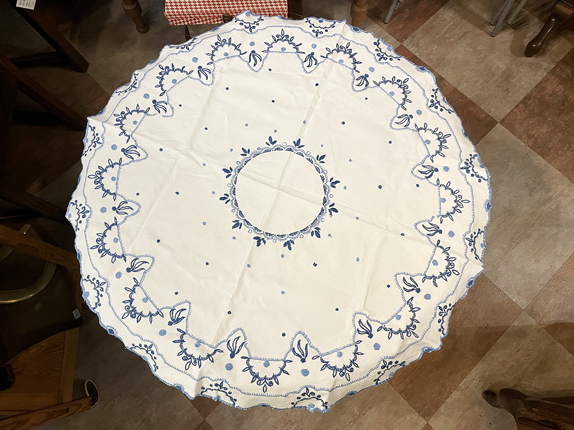 【🇫🇷 法國・手工藍色刺繡圓形棉麻桌布・古典鄉村風】