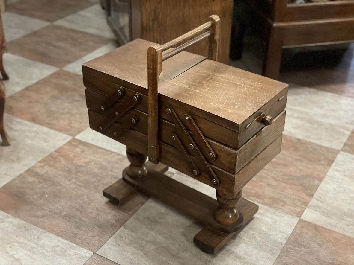 【🇫🇷 法國 實木手工裁縫箱】