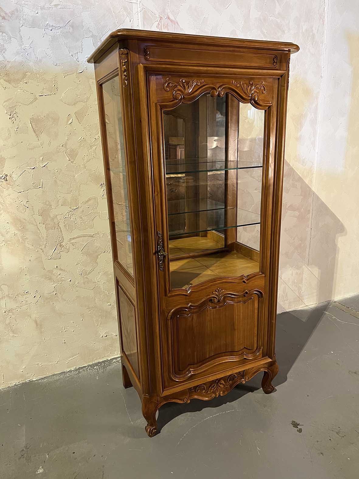 【🇫🇷 法國・古董展示櫃・Louis XV 洛可可風格】