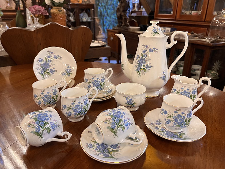 【🇬🇧 英國・Royal Albert／Forget Me Not・英式花園風骨瓷組】