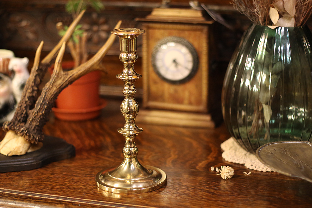 【🇬🇧 英國・實心黃銅燭台・古典維多利亞風】