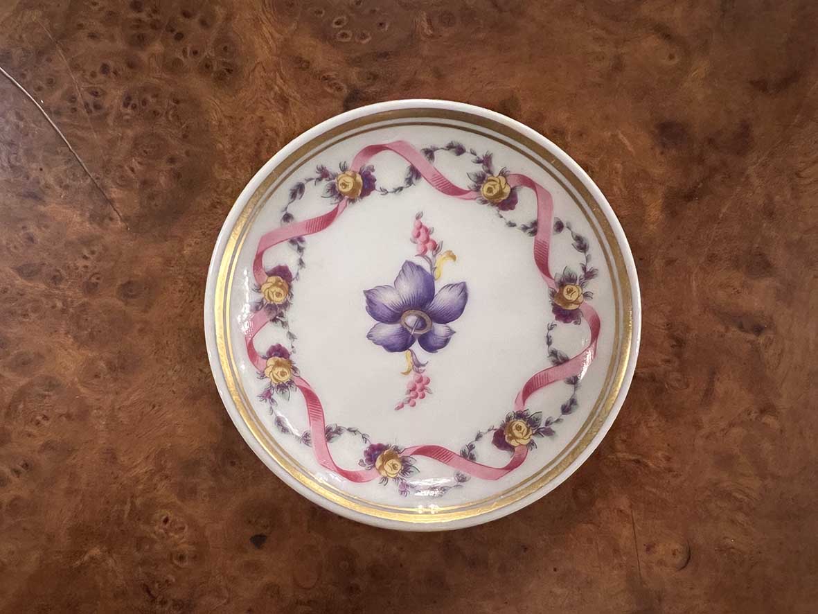 【🇮🇹 義大利・Richard Ginori・緞帶花圈金邊茶包碟】