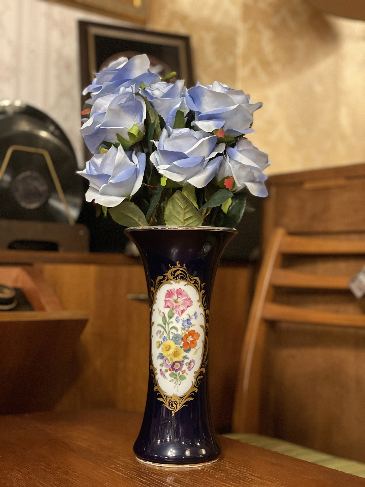 【🇩🇪 德國・Meissen 手繪五彩花瓶・鈷藍金彩古典風】